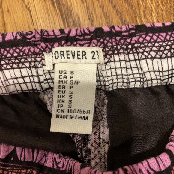 Forever 21 Shorts - Picture 5 of 5